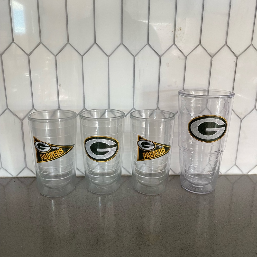 4 Green Bay Packers tervis tumblers